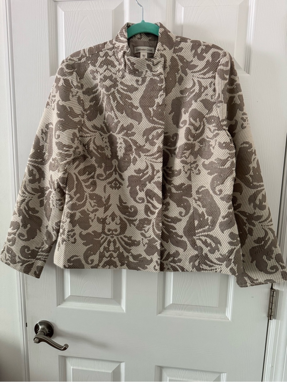 Coldwater Creek Beige and Cream Textured Jacquard Blazer/Jacket